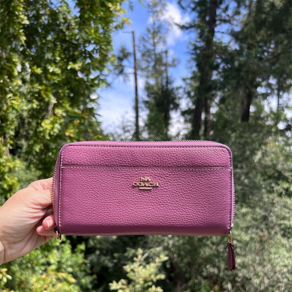 COACH Long Zip-Around Wallet Purple/Pink Pebble Leather Gold Hardware AUTHENTIC